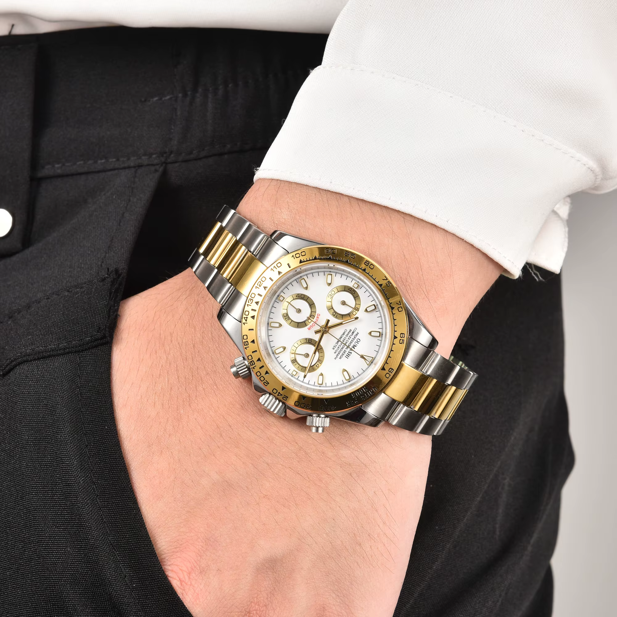 Montre de luxe série OUMASHI-DTN pour homme VK63