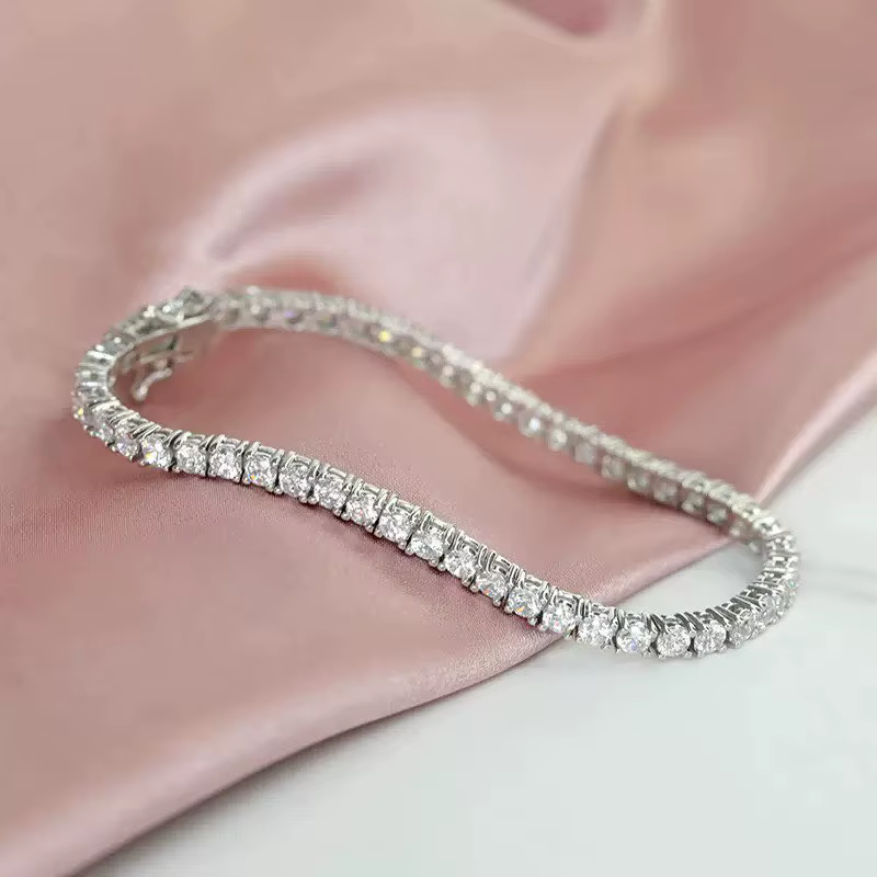 Bracelets tennis en moissanite D VVS1 en argent sterling 925 pour femmes, accessoires de bijoux de mariage exquis, cadeau de fête tendance