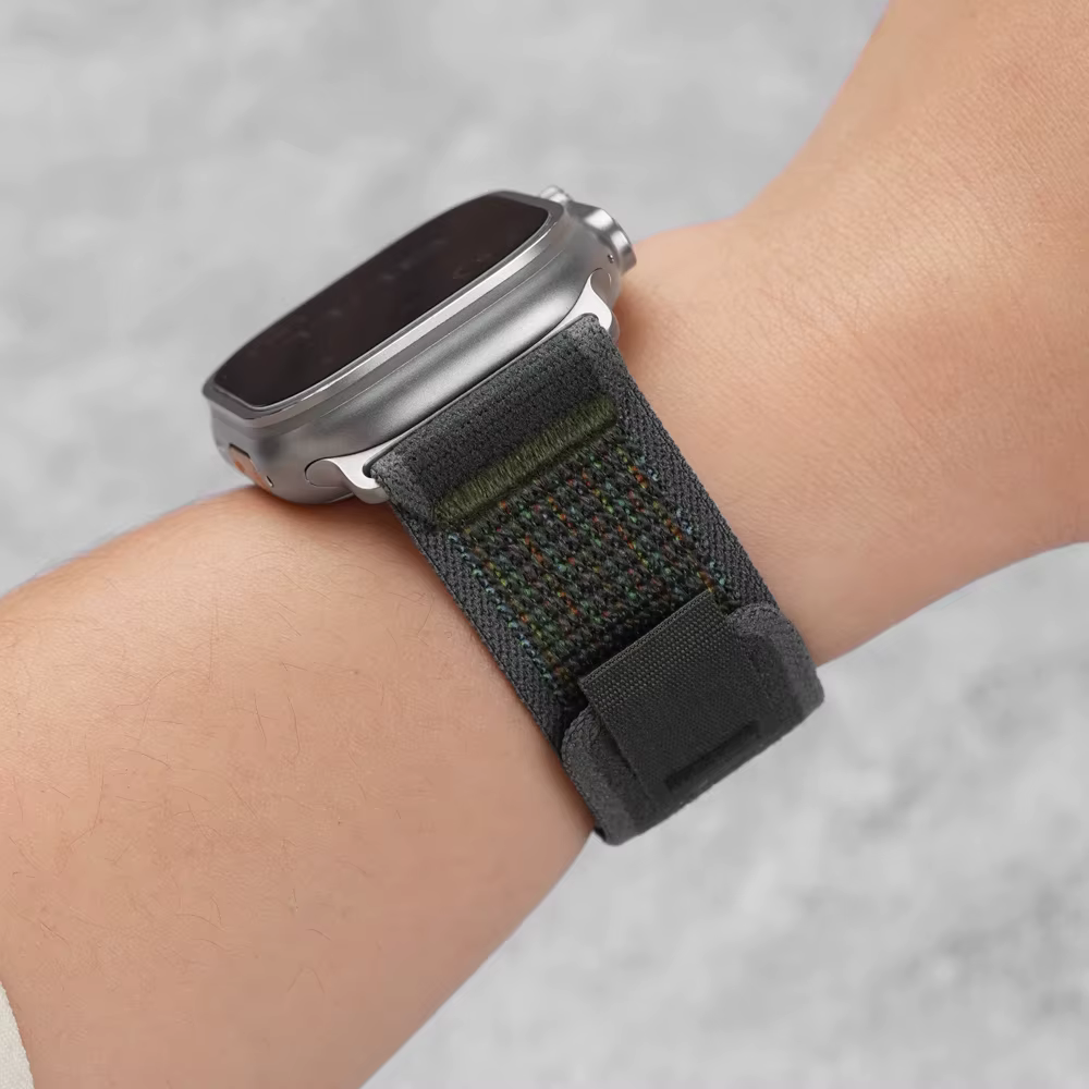 Boucle de sentier officielle pour Apple Watch Ultra 2