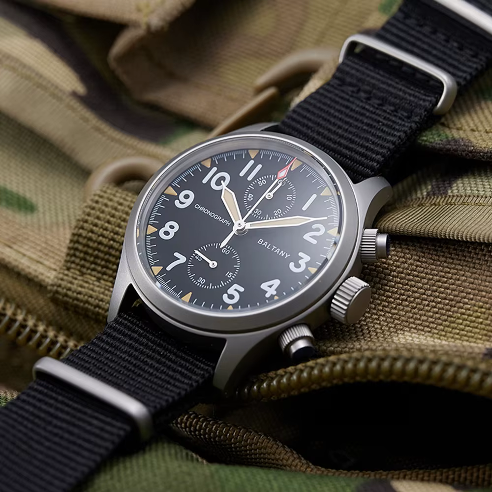 Montre à quartz chronographe pilote vintage pour homme
