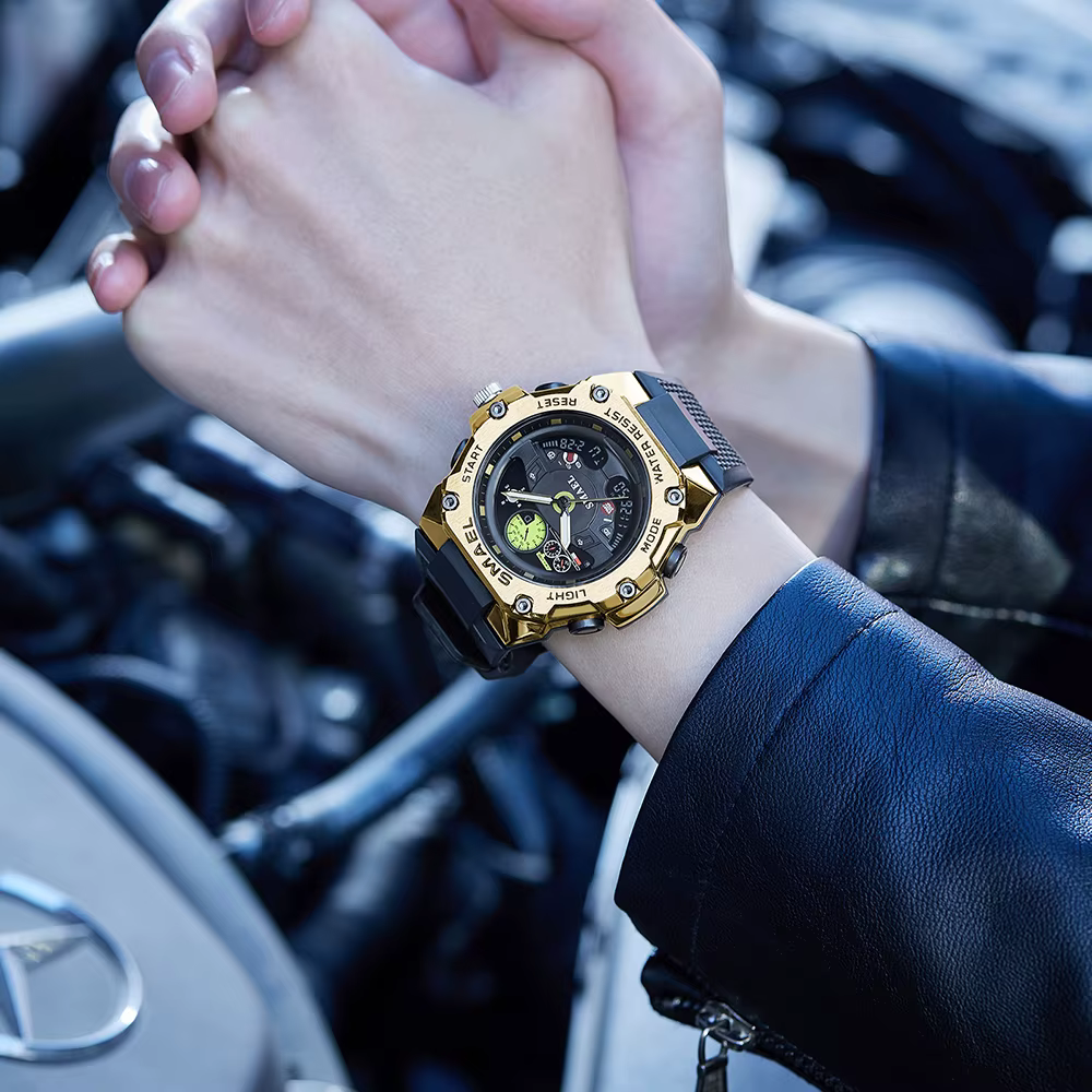 Montres de sport numériques LED pour hommes