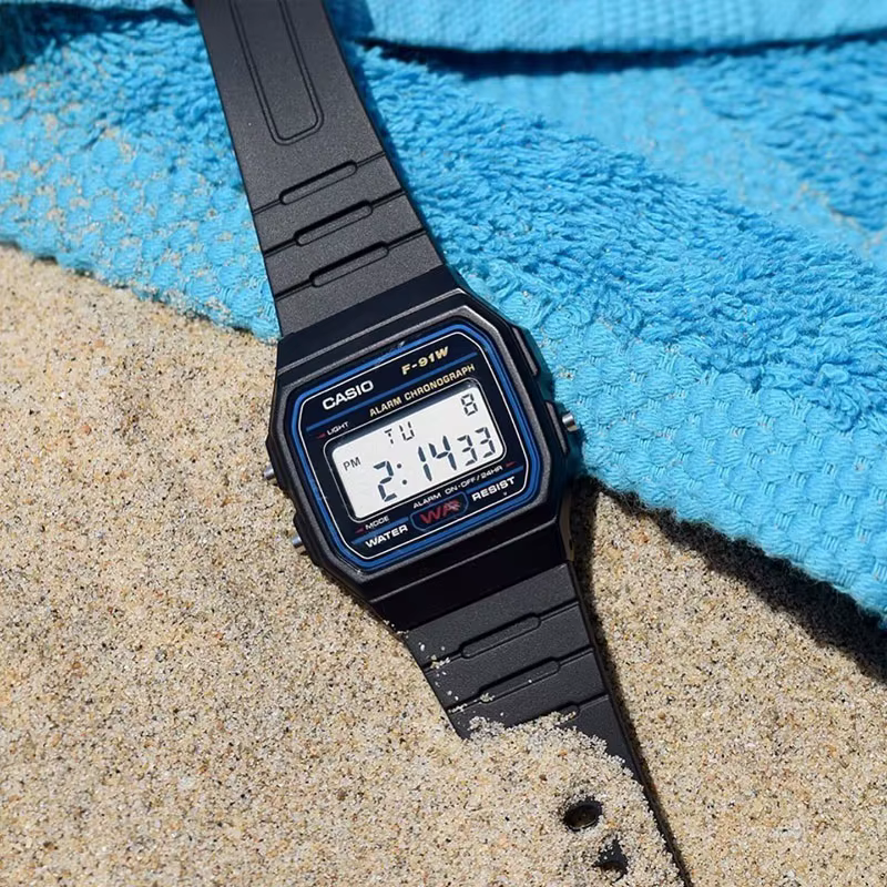 Montre électronique classique vintage Casio F-91W