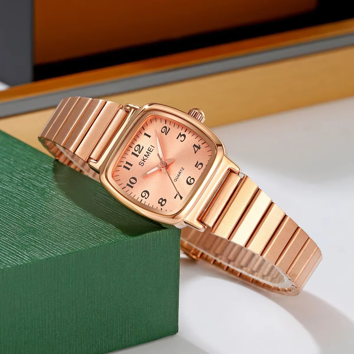 Montre-bracelet à quartz étanche pour femme