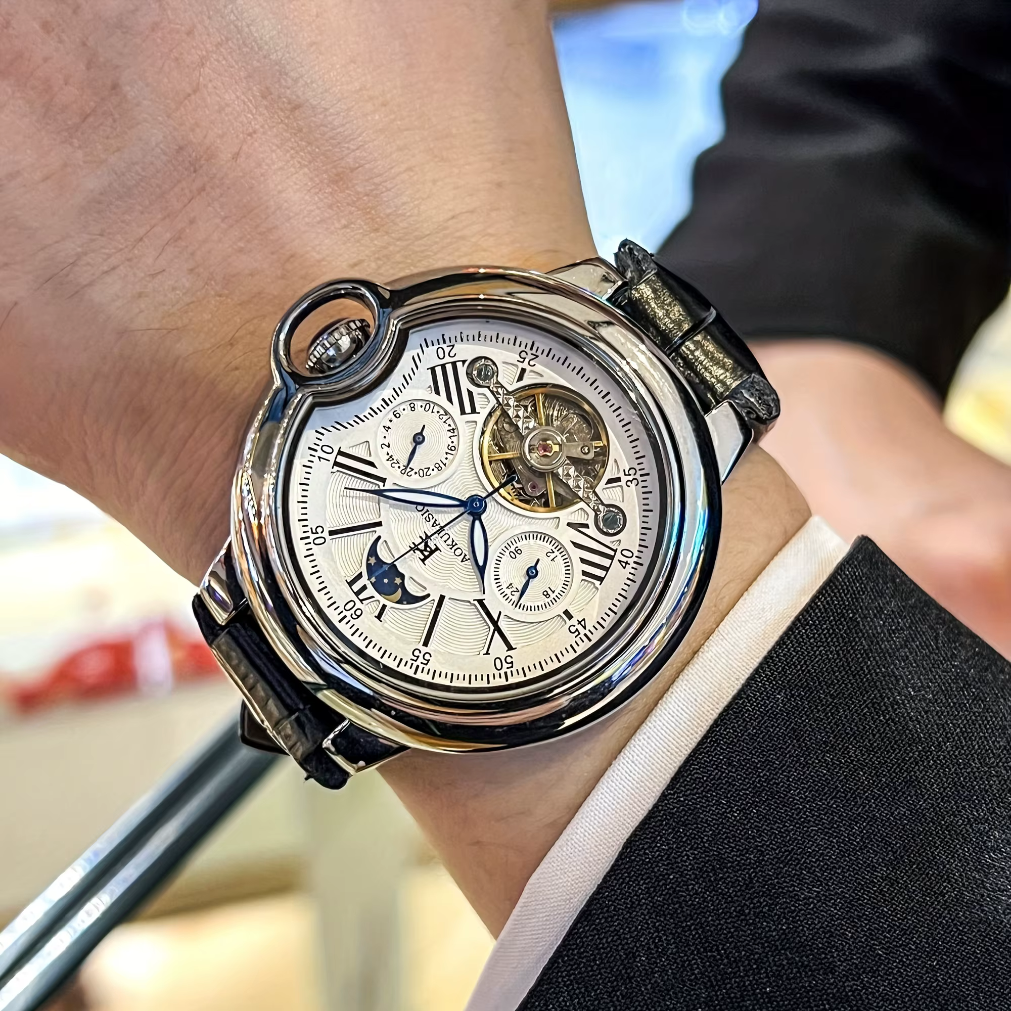 Série de montres mécaniques haut de gamme pour hommes