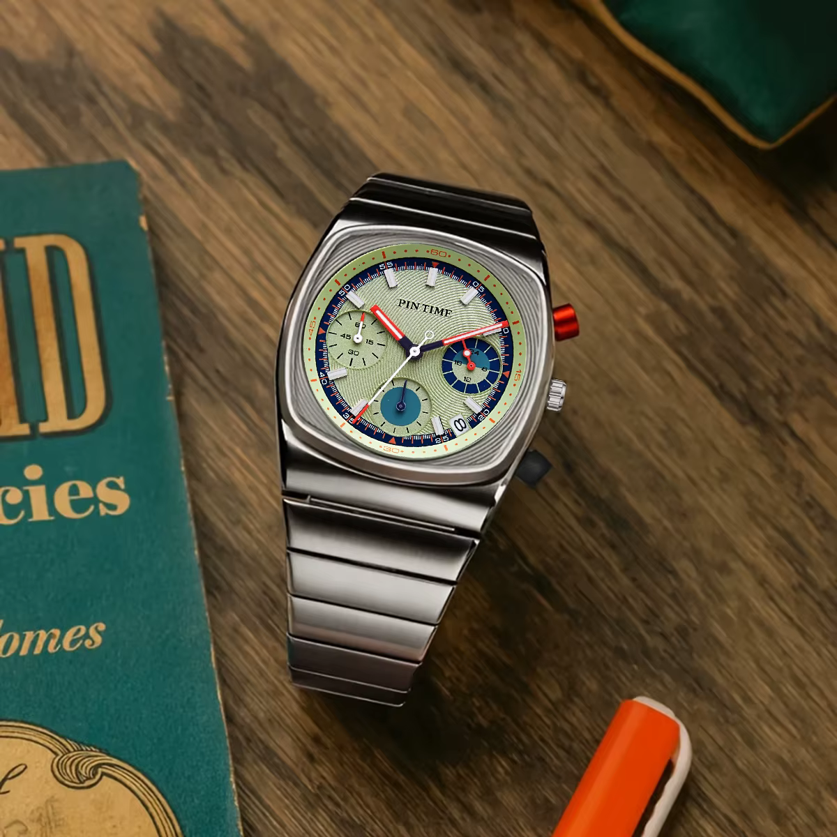 Montre carrée pour hommes