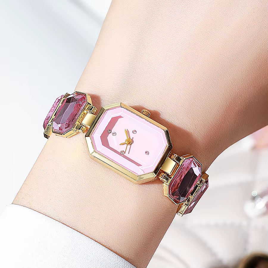 Petite montre en forme de cube de sucre