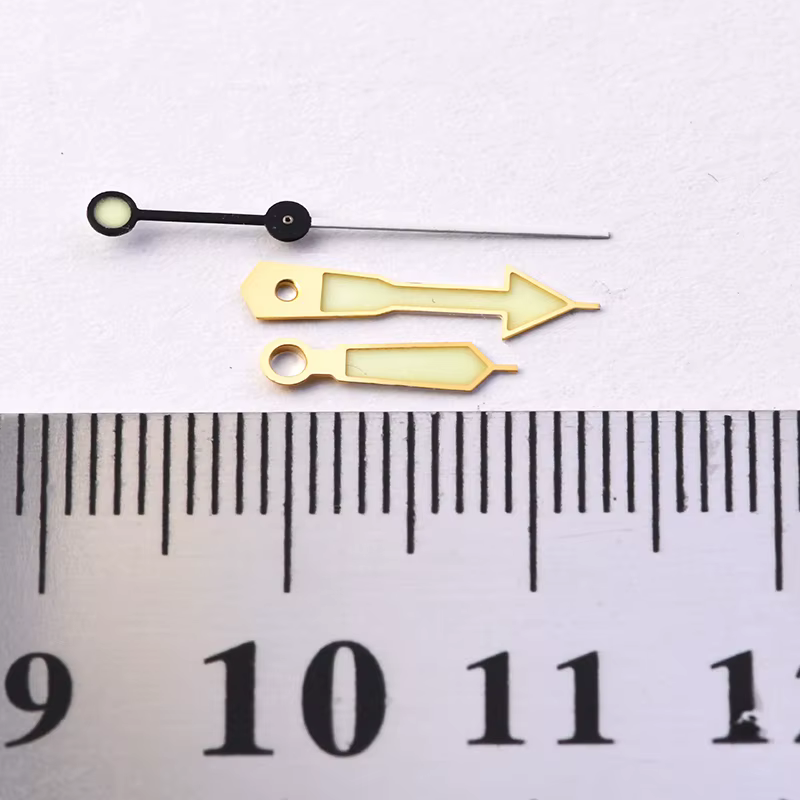 Aiguilles de montre super lumineuses pour NH35/NH36