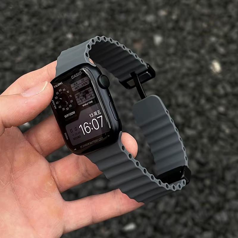 Bracelet de sport magnétique en silicone pour Apple Watch