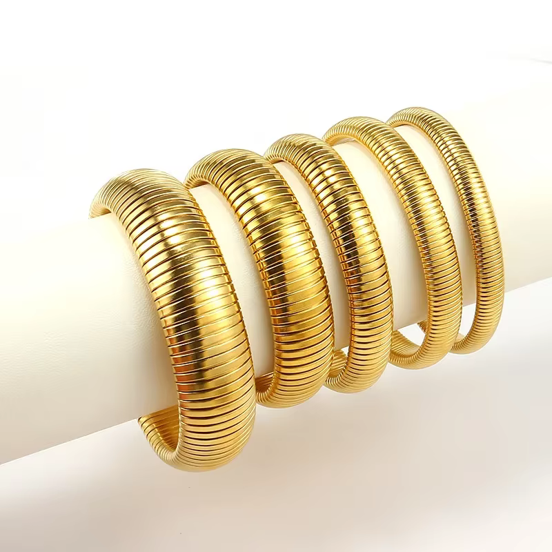 Bracelets Punk larges et épais pour femmes