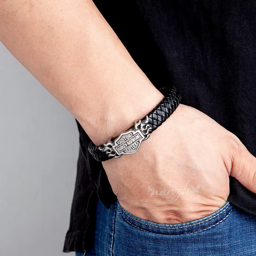 Bracelet en cuir tressé Knight Shield, bracelet tendance en acier inoxydable pour Harley Davidson, équipement de protection pour la conduite