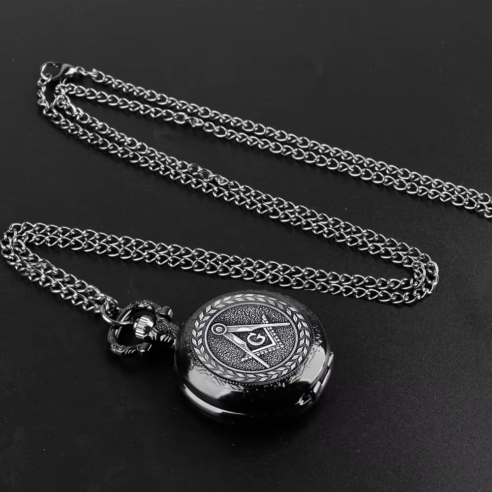 Montre de poche en forme de dôme en verre