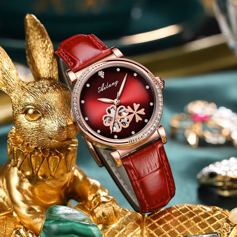 Nouvelle Montre Femme Rotative à Fleurs