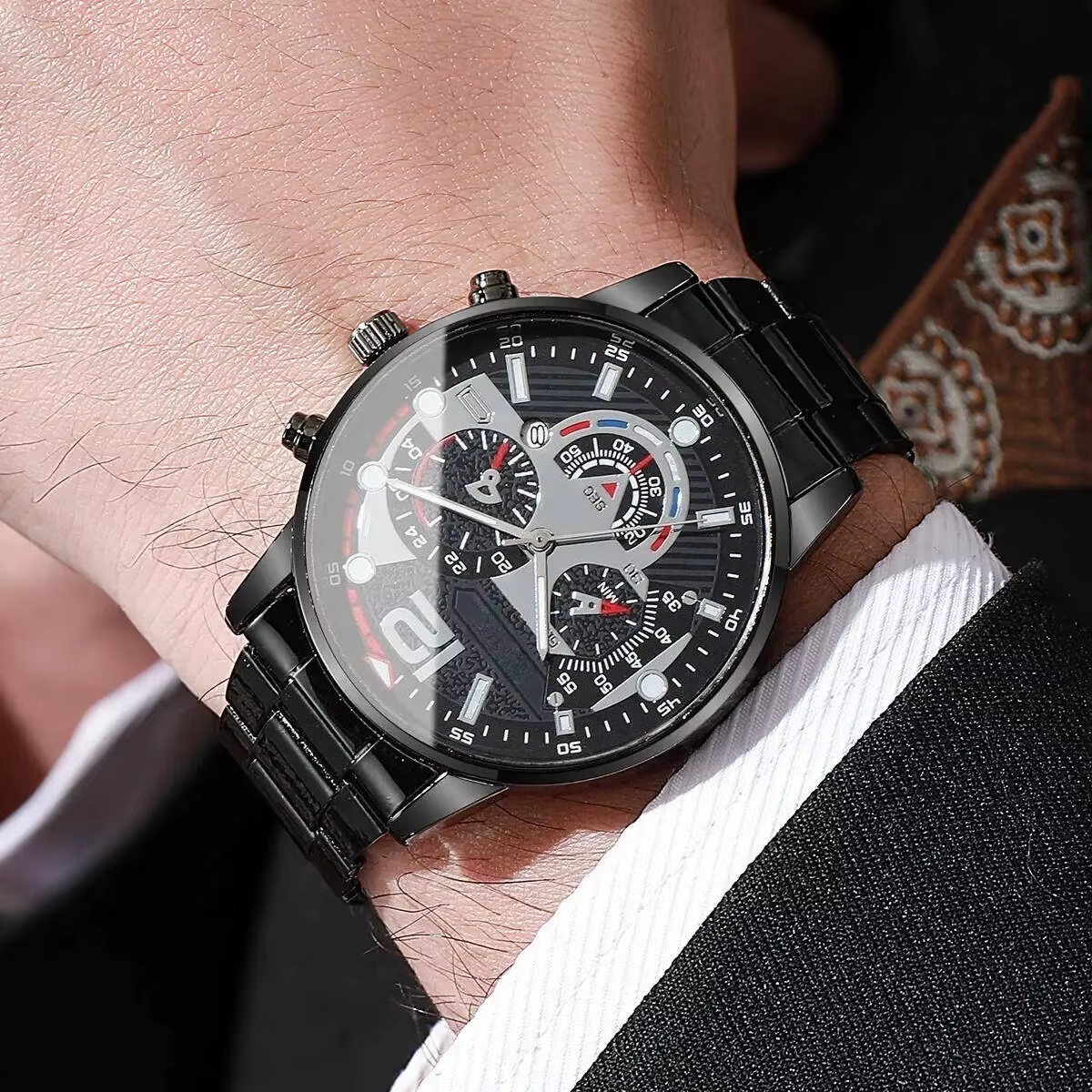 Montre-bracelet analogique à quartz avec calendrier pour homme