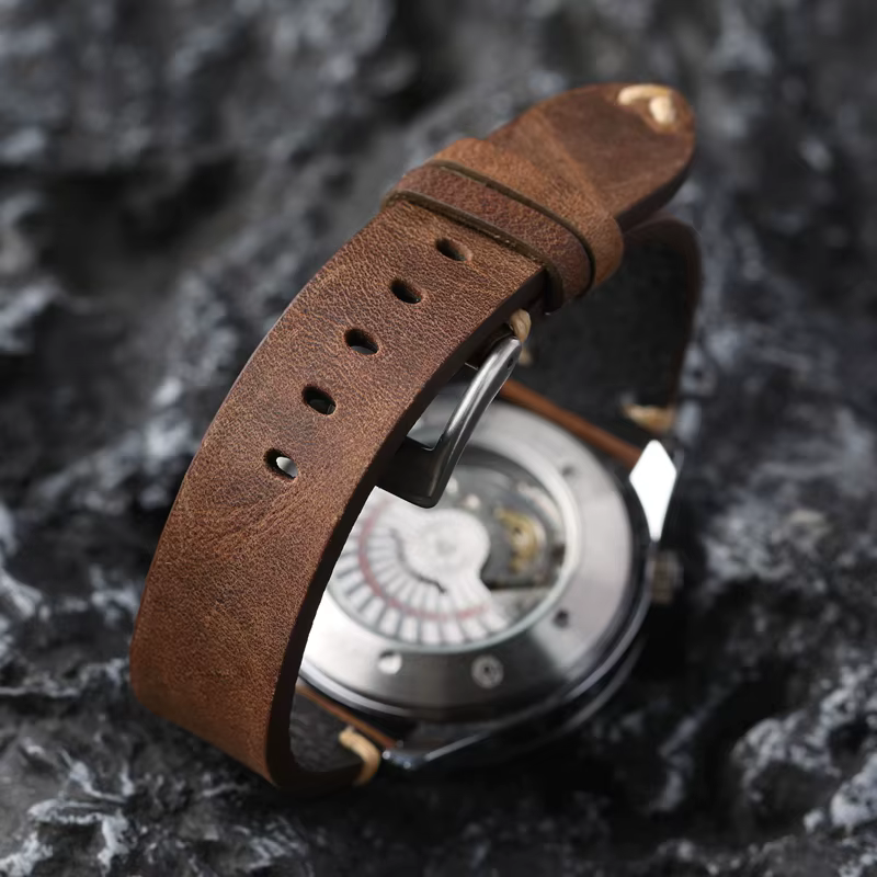 Bracelet de montre en cuir véritable fait à la main