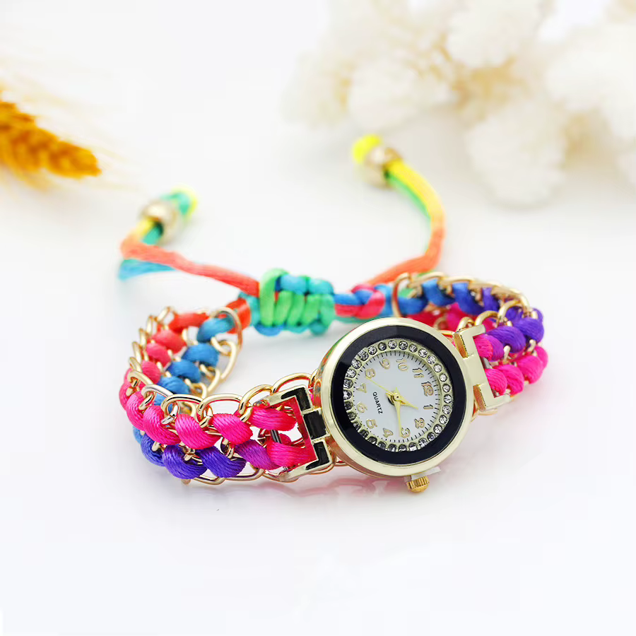Montre habillée en or pour femmes
