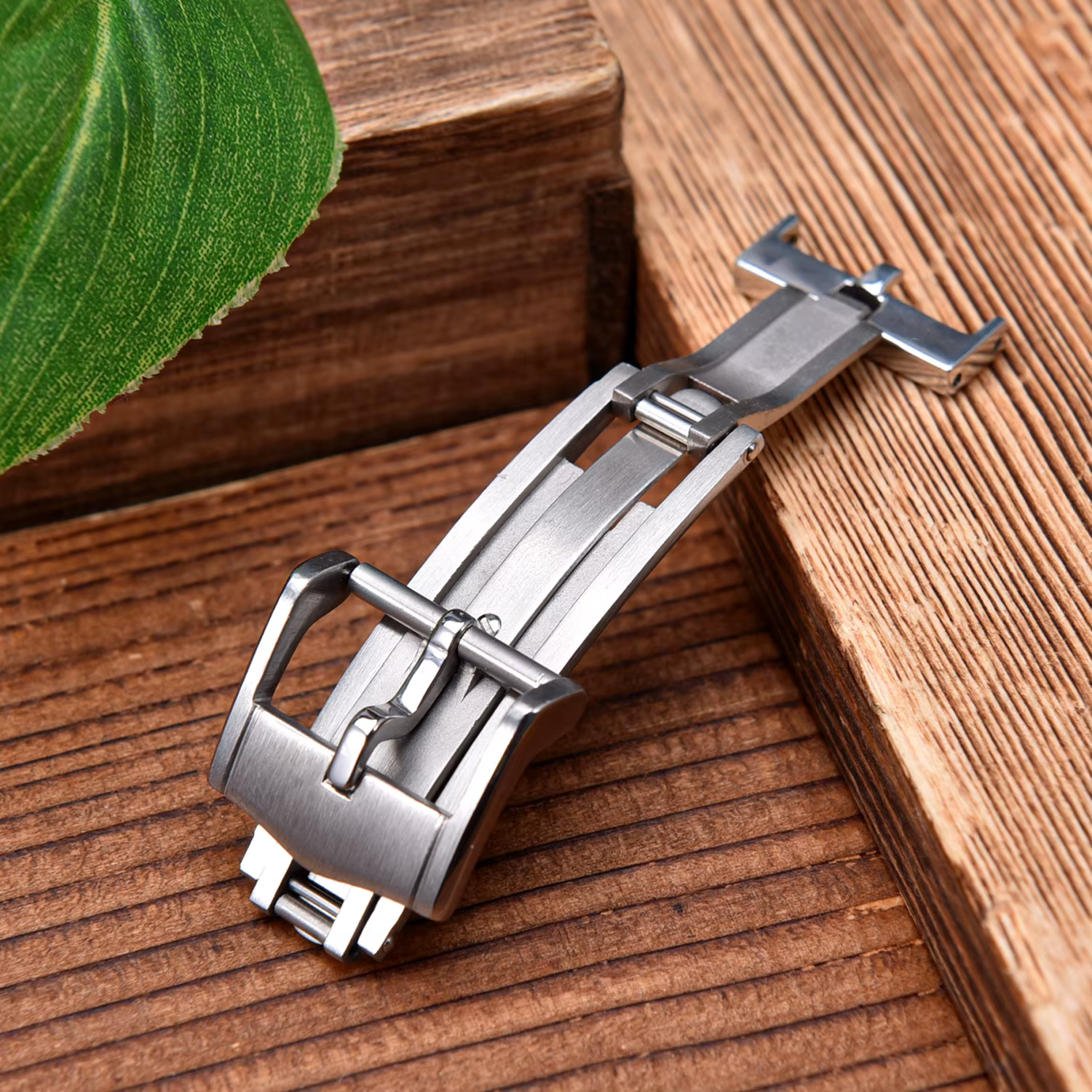 Fermoir déployant en acier inoxydable 16 mm 18 mm pour montres Delugs