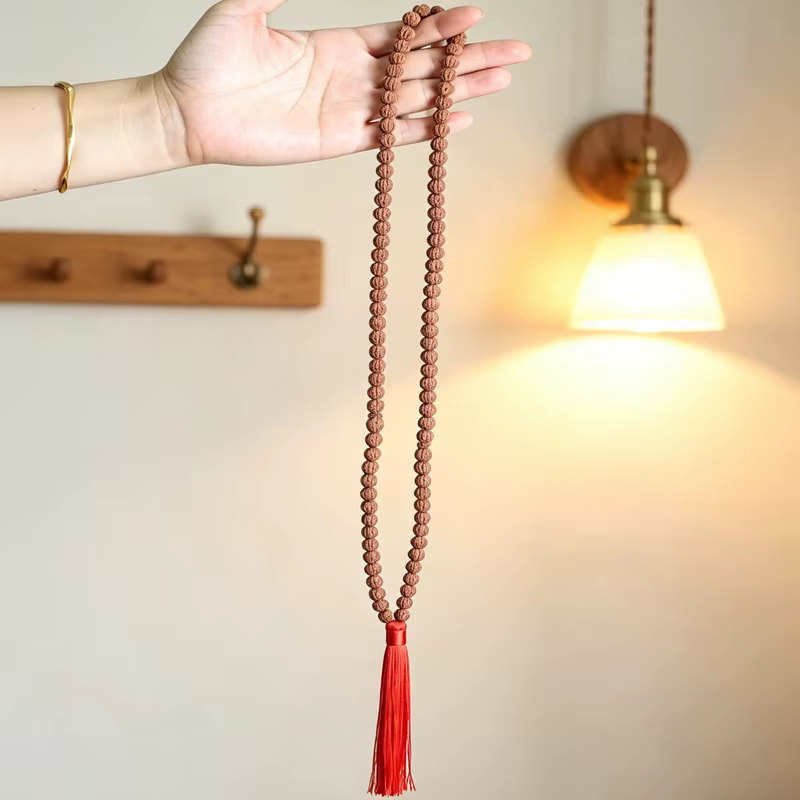 Chapelet de Rudraksha naturel de l'Himalaya 8-9mm, collier de perles de prière bouddhistes, ornement suspendu pour la maison, décoration