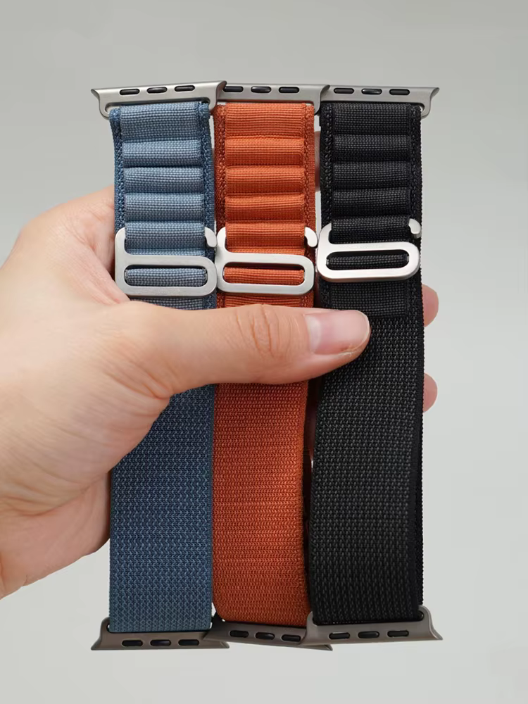 Bracelet Alpine officiel pour Apple Watch ultra 3 2 bandes 49mm 44mm 45mm 46mm 42mm 41mm 40mm correa iWatch série 11 10 9 8 7 6 SE 3