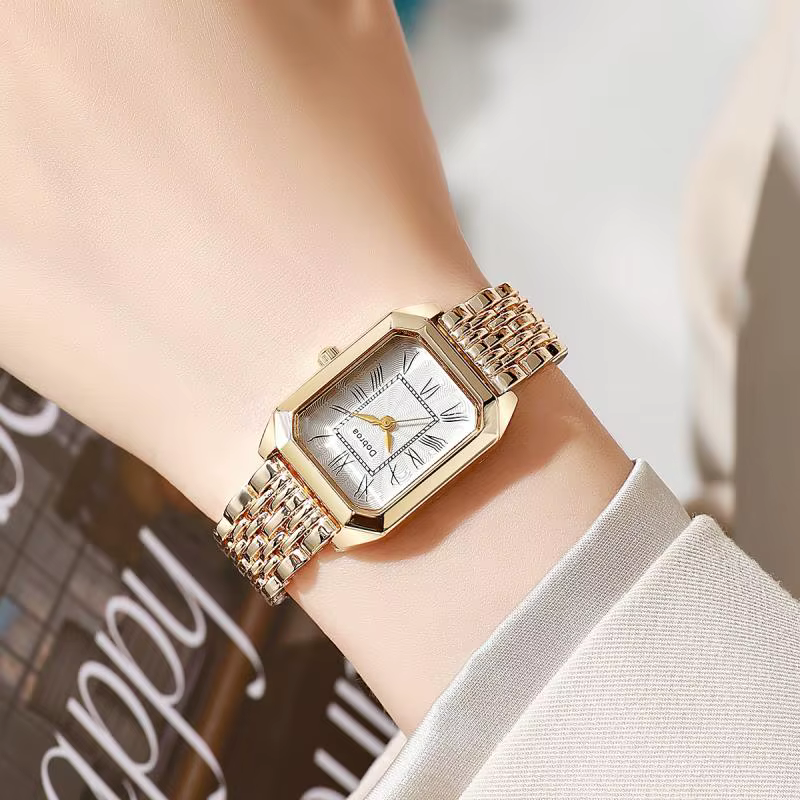 Montre à Quartz carrée classique pour femmes