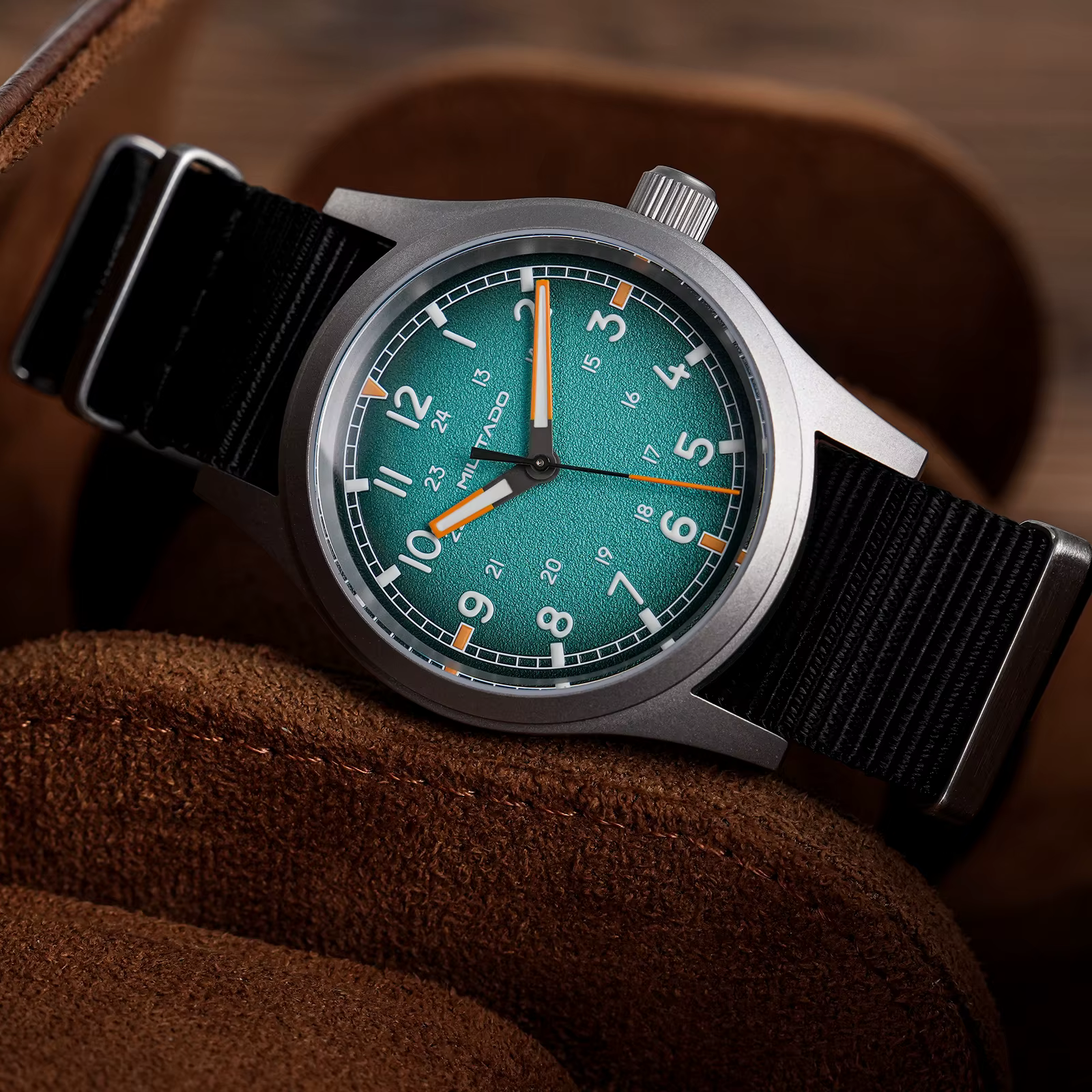 Montre de terrain ML24 pour homme
