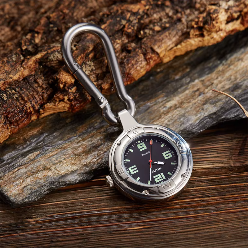 Montre de loisirs à la mode pour hommes