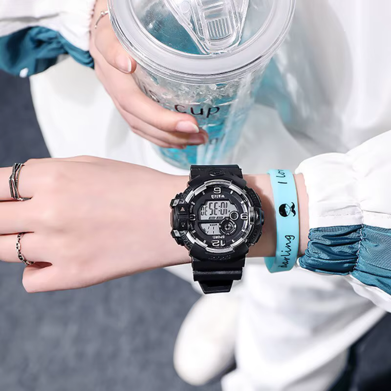 Montre-bracelet militaire étanche pour homme avec bracelet en silicone