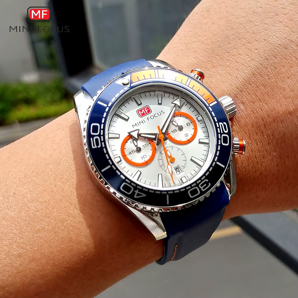 MINI FOCUS chronographe montres à Quartz pour hommes montre-bracelet de Sport de mode avec Date automatique indicateur 24 heures bracelet en Silicone bleu 0426