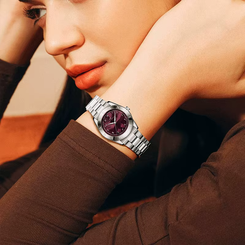 2026 9036 Black Friday Vente chaude Discount Montre de luxe Noël Verre saphir Matériel