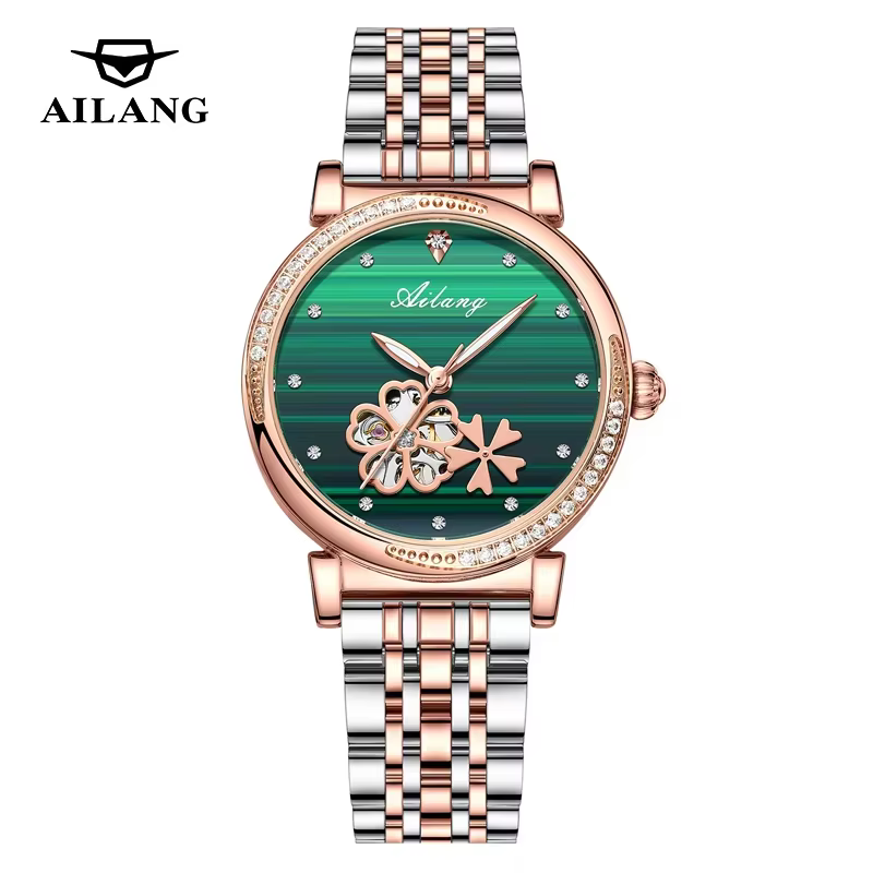 Nouvelle Montre Femme Rotative à Fleurs