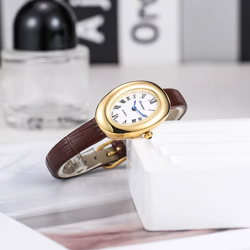 Montre à quartz étanche vintage pour femme