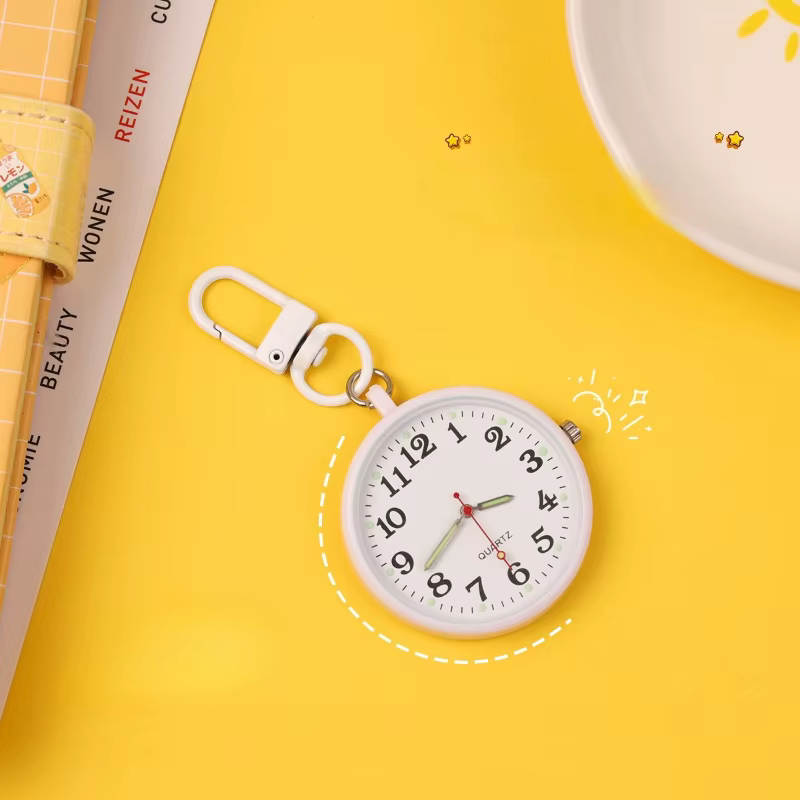 Montre de poche à quartz