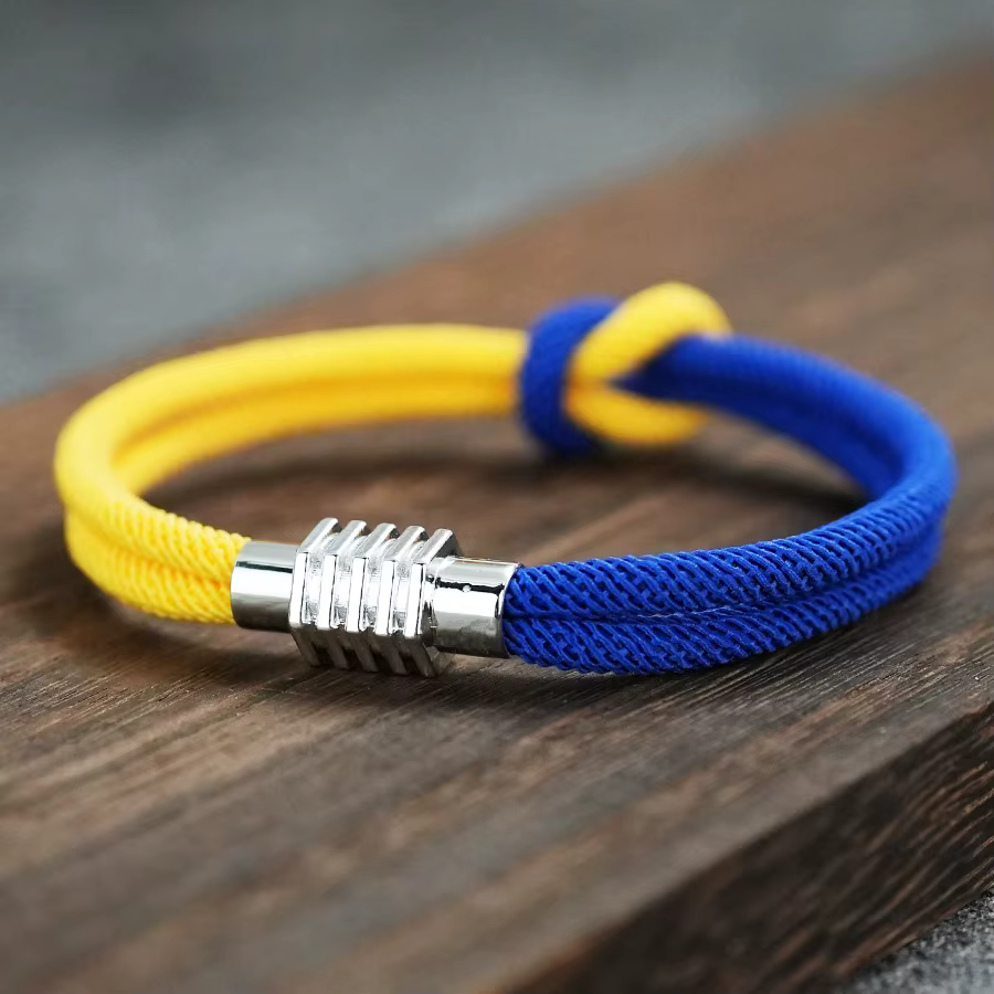 Bracelet en corde de choc de couleur audacieuse