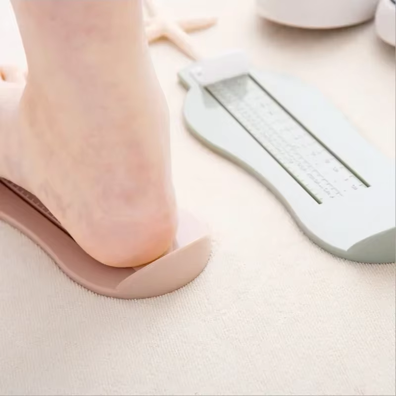 Règle de pied pour bébé, dispositif de mesure de la longueur du pied pour enfants, calculatrice de chaussures pour enfants en bas âge, raccords de chaussures pour nourrissons, outils de jauge