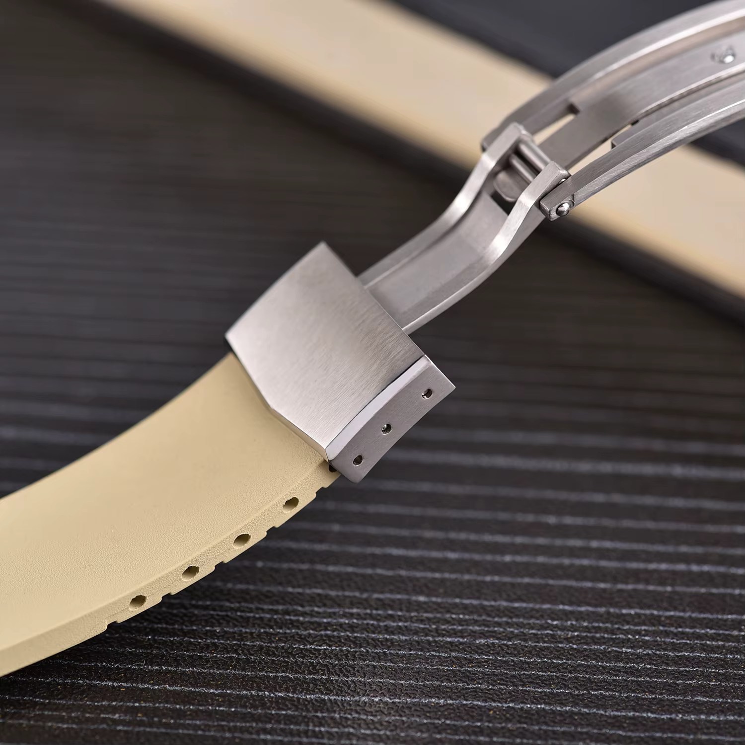 Boucle déployante universelle réglable en acier inoxydable 316L pour bracelet de montre