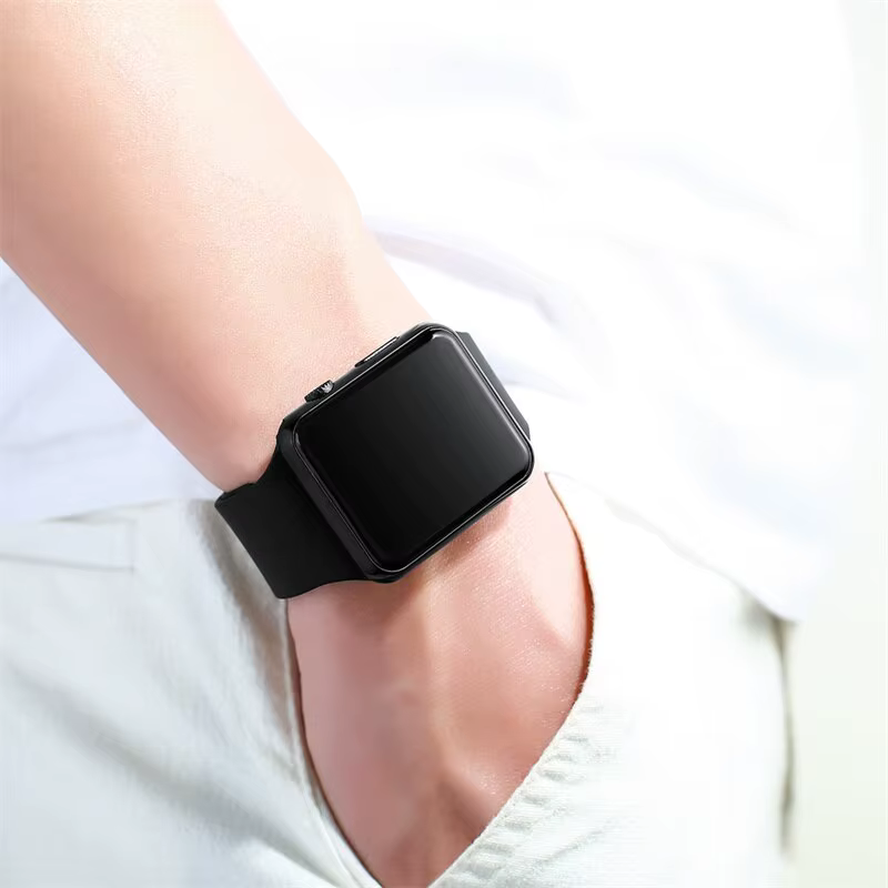 Montre de sport numérique LED électronique pour femmes et hommes