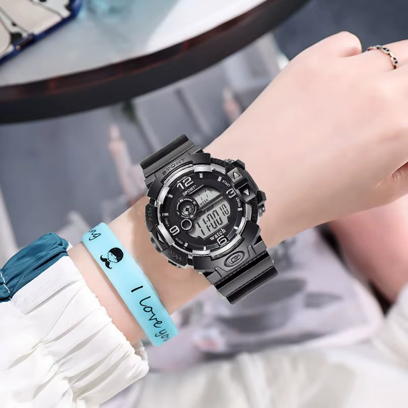 Montre-bracelet militaire étanche pour homme avec bracelet en silicone