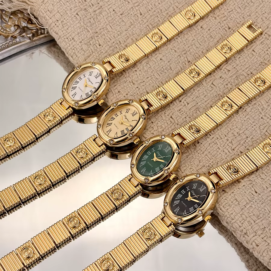 Montre dorée élégante pour femme avec cadran ovale