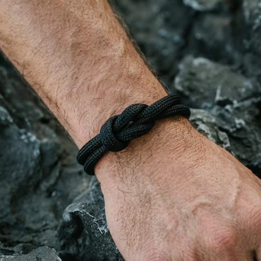 Nouveaux bracelets en corde tressée pour hommes