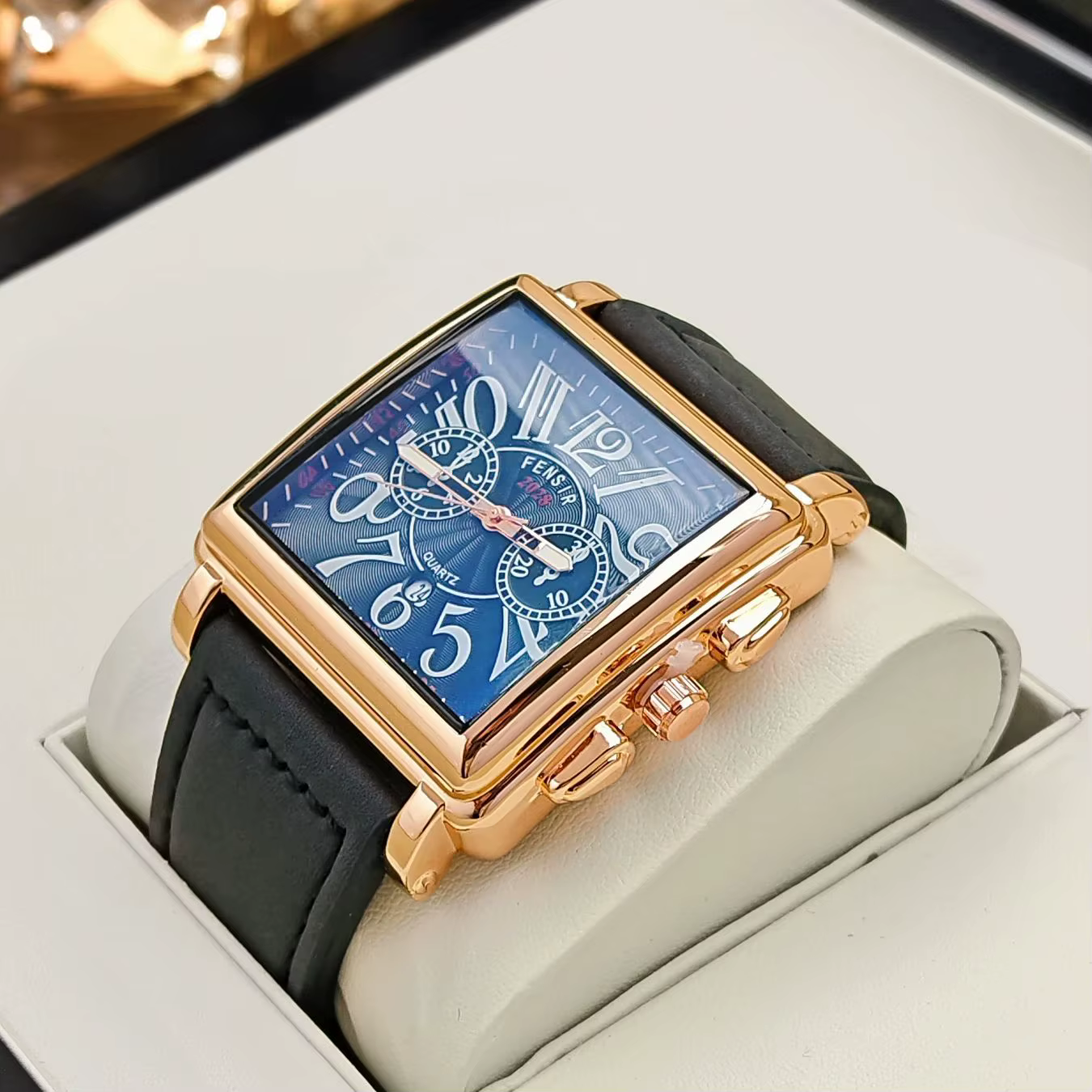 Montre à quartz de luxe pour hommes d'affaires