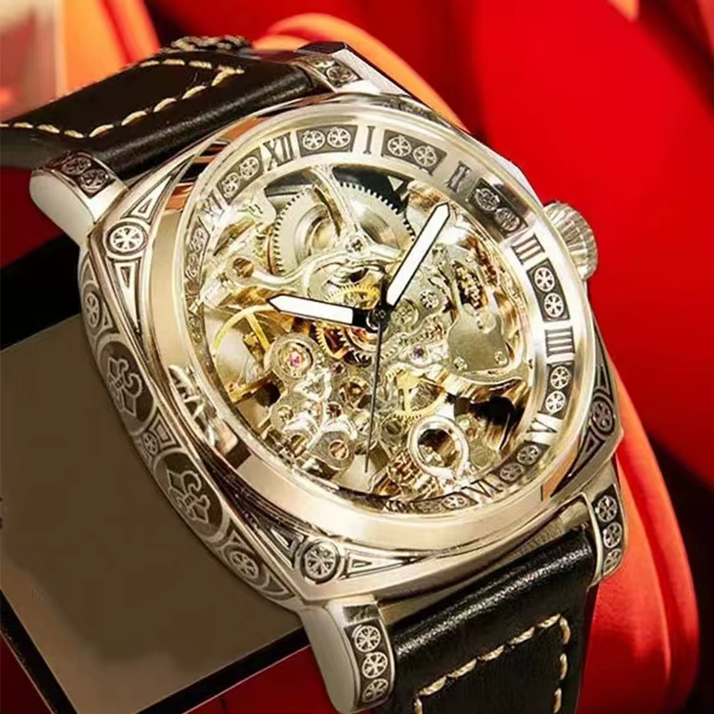 Une montre mécanique creuse à Tourbillon entièrement automatique sculptée lumineuse de Style d'affaires en alliage de Zinc noir pour hommes