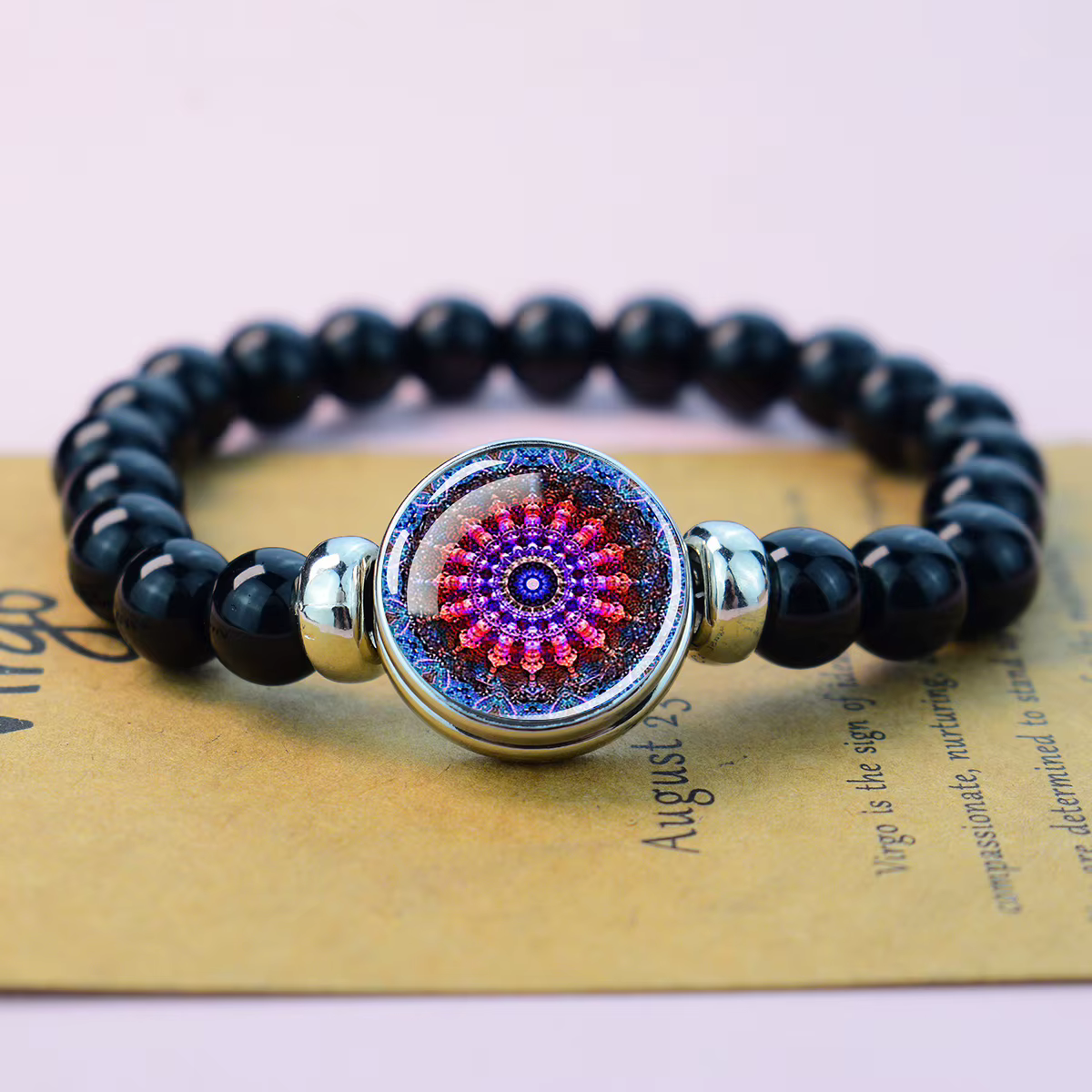 Bracelet extensible en perles noires spirituelles Mandala Sri Yantra, bracelet de méditation yoga avec dôme en verre