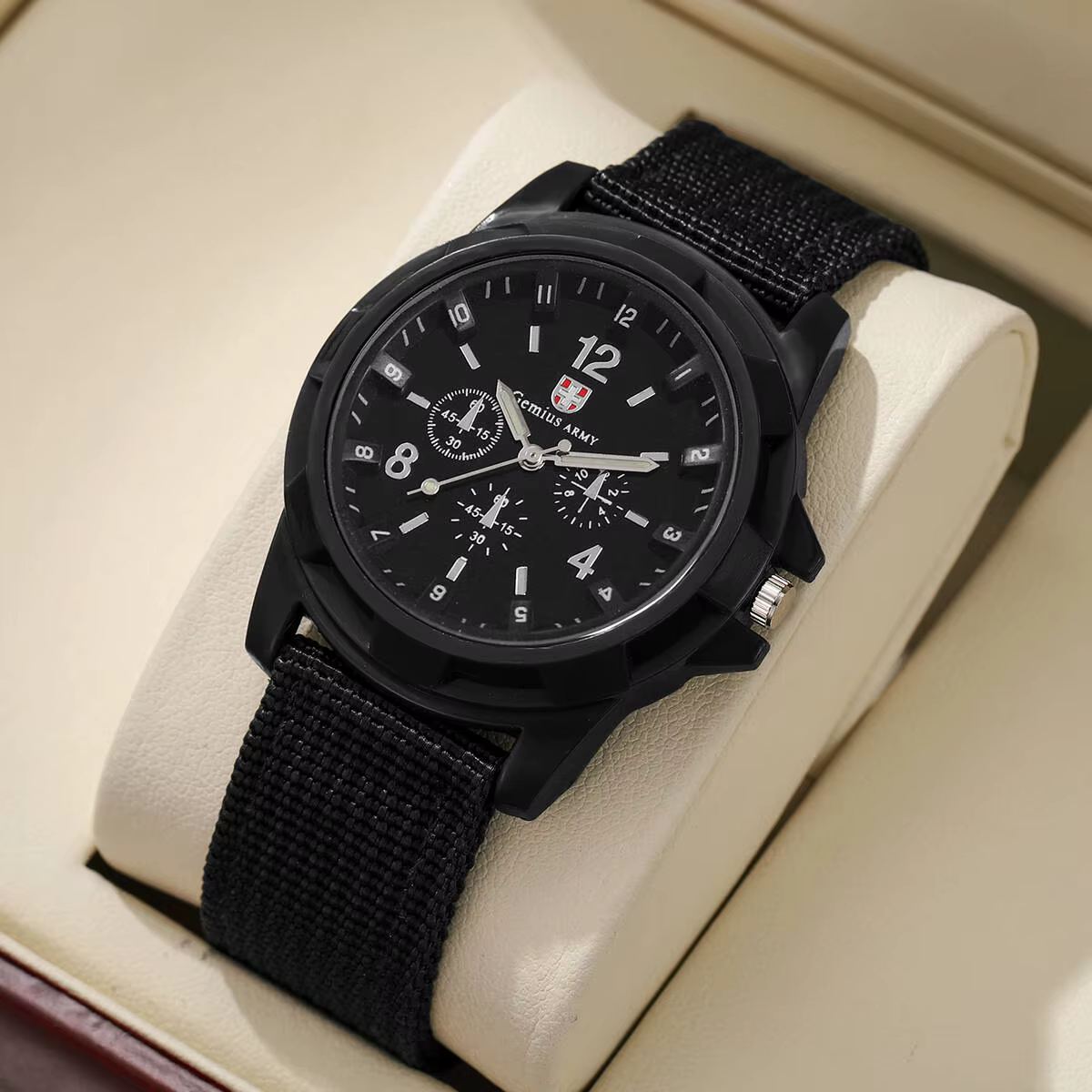 Montres militaires décontractées pour hommes