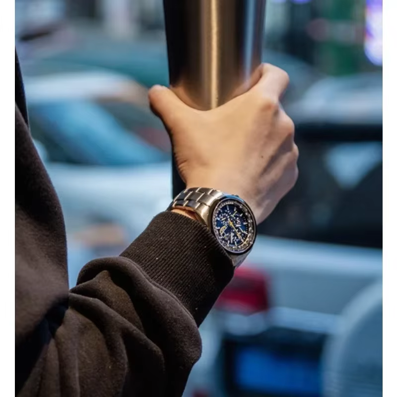 Montre chronographe atomique élégante pour homme | Design sportif de luxe