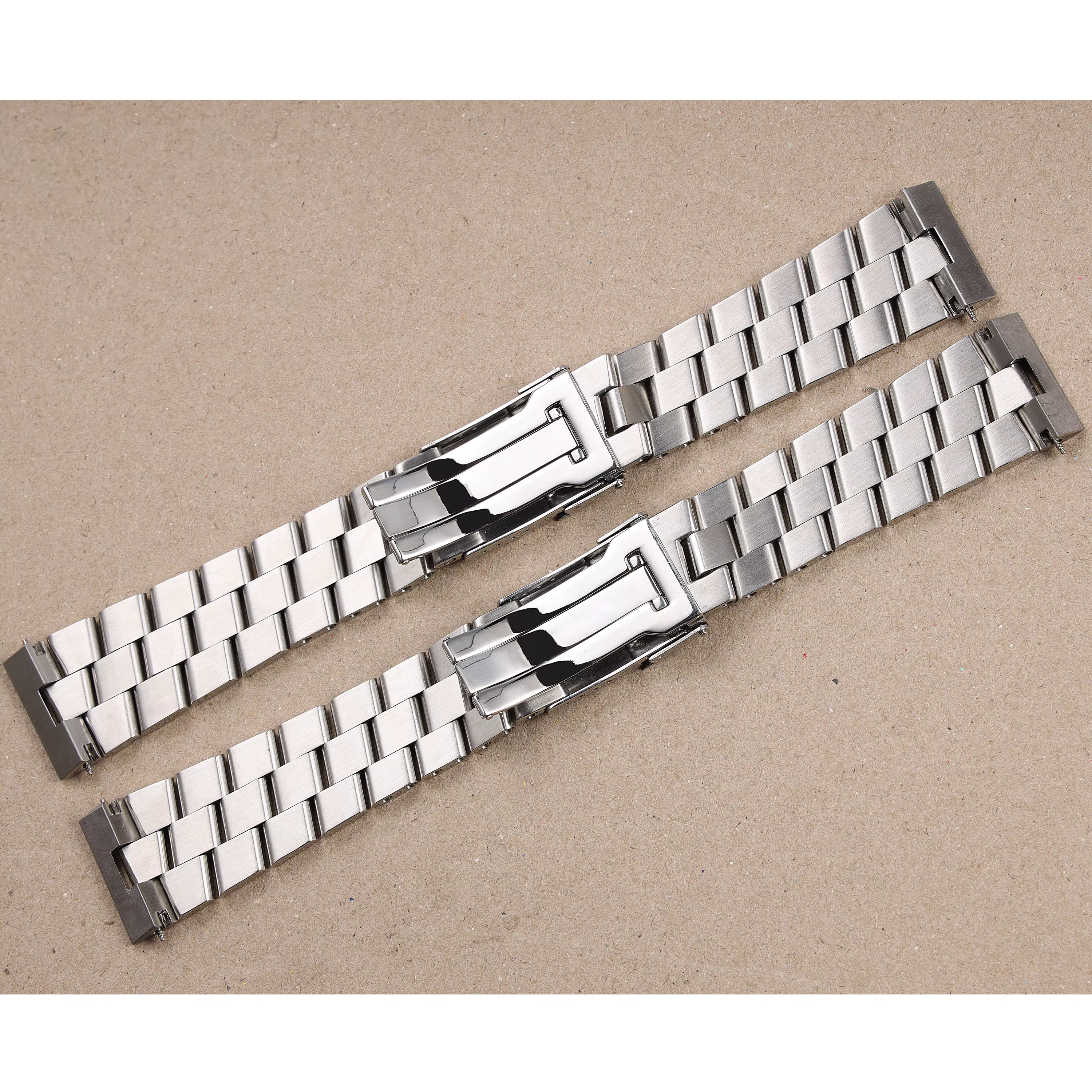 Bracelet de montre en acier inoxydable massif