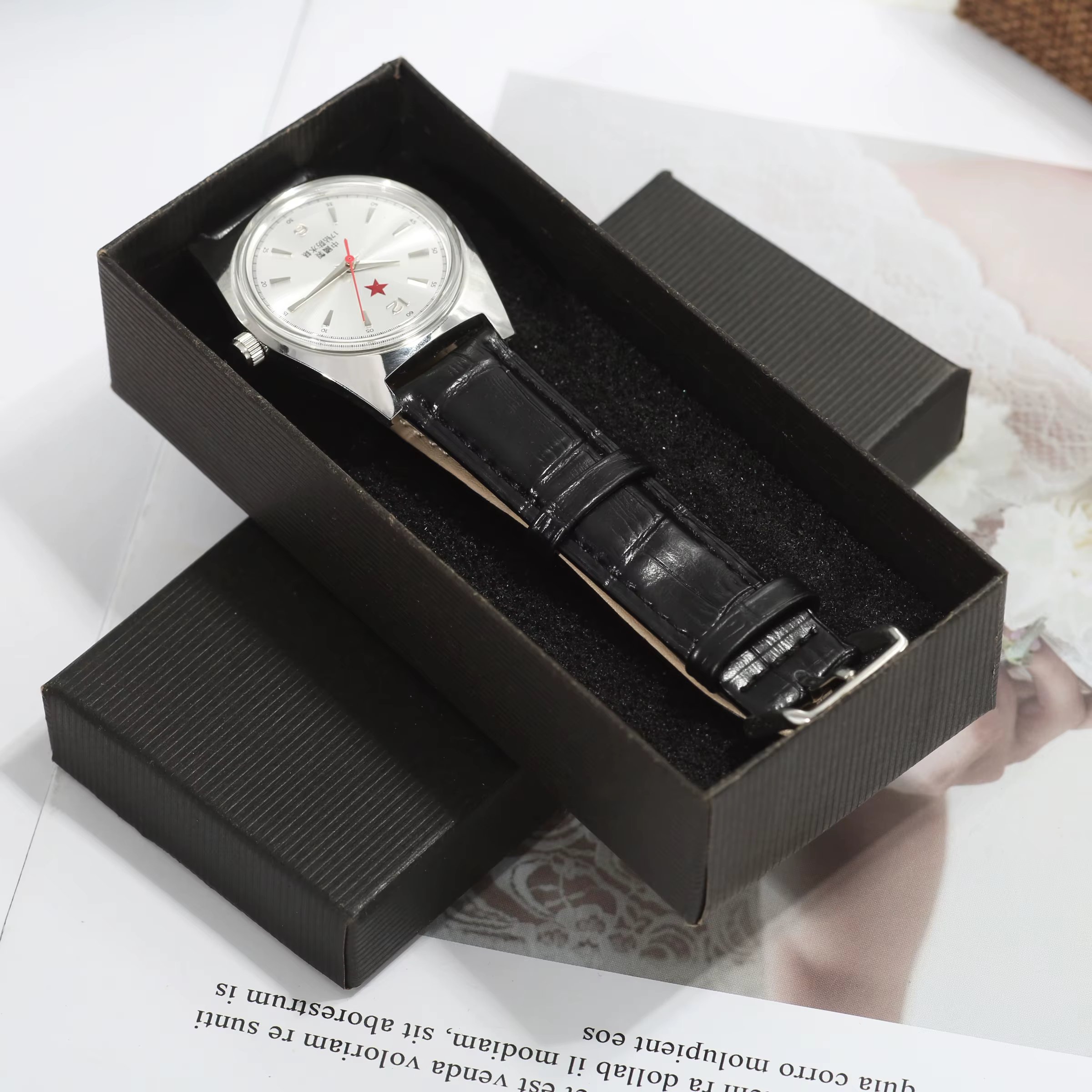 Montre mécanique pour homme 36 mm
