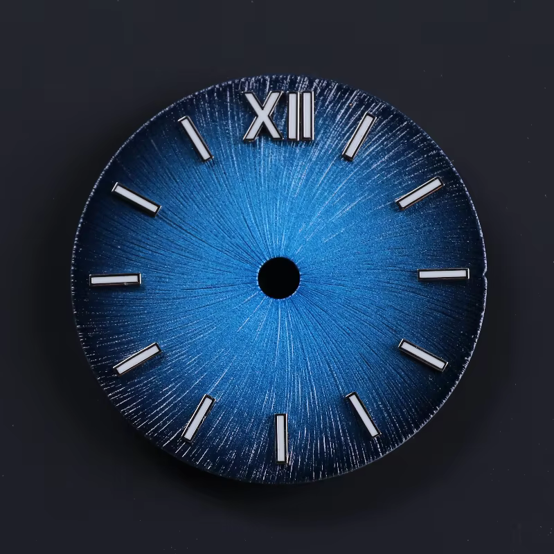 Cadran de montre de style nouveau avec luminescence bleu glace vert