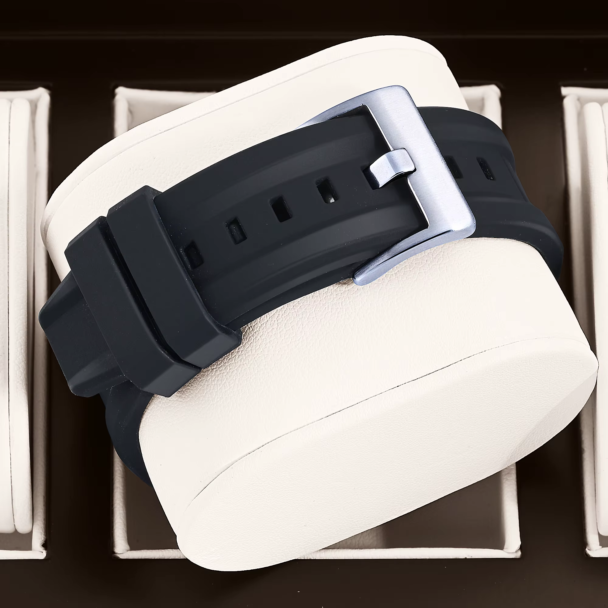 Yalalusi Montre de sport décontractée pour hommes avec grand cadran et mouvement à quartz résistant à l'eau Reloj Hombre