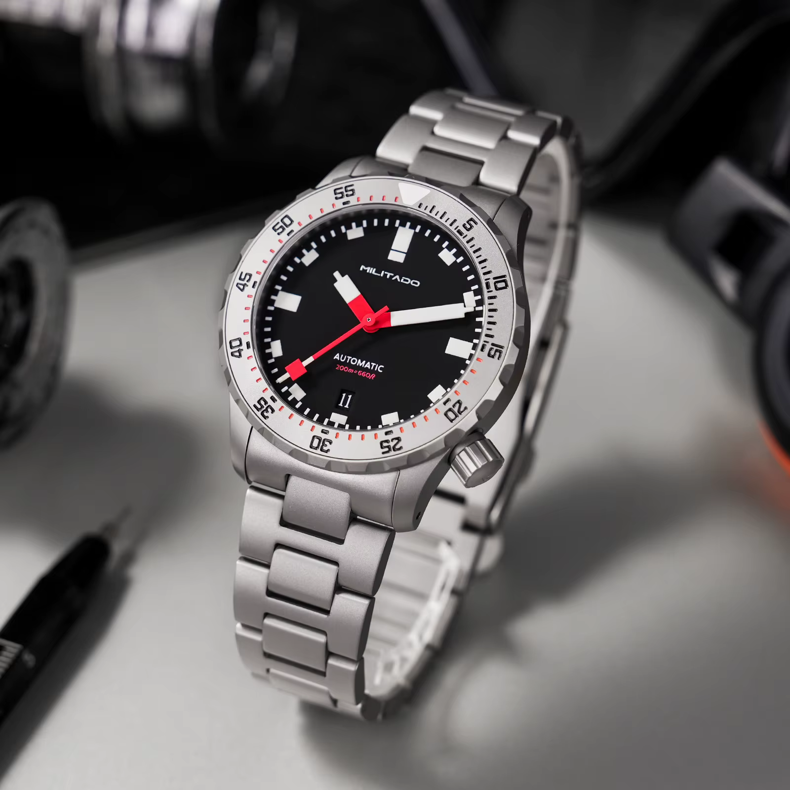 Militado ML20 39mm hommes montre PT5000 mouvement automatique saphir Luminova montres en acier inoxydable 200m montre-bracelet étanche