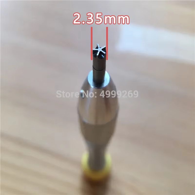 Tournevis à cinq points de 2.35mm de diamètre pour montre automatique JaCob & Co.Epic X