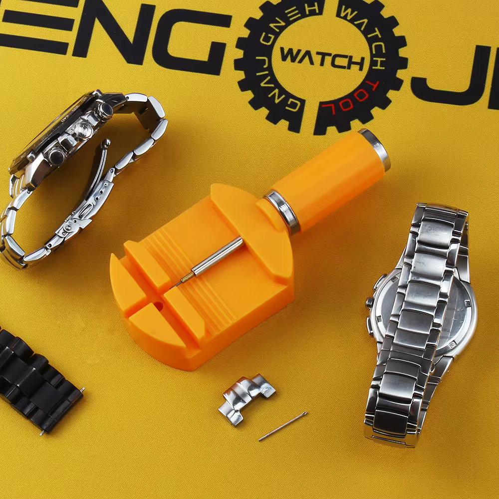 Outil de réparation de bracelet de montre en métal
